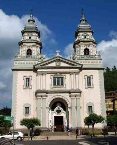 San Martin del Rey Aurelio De La Cuenca De Villar מראה חיצוני תמונה